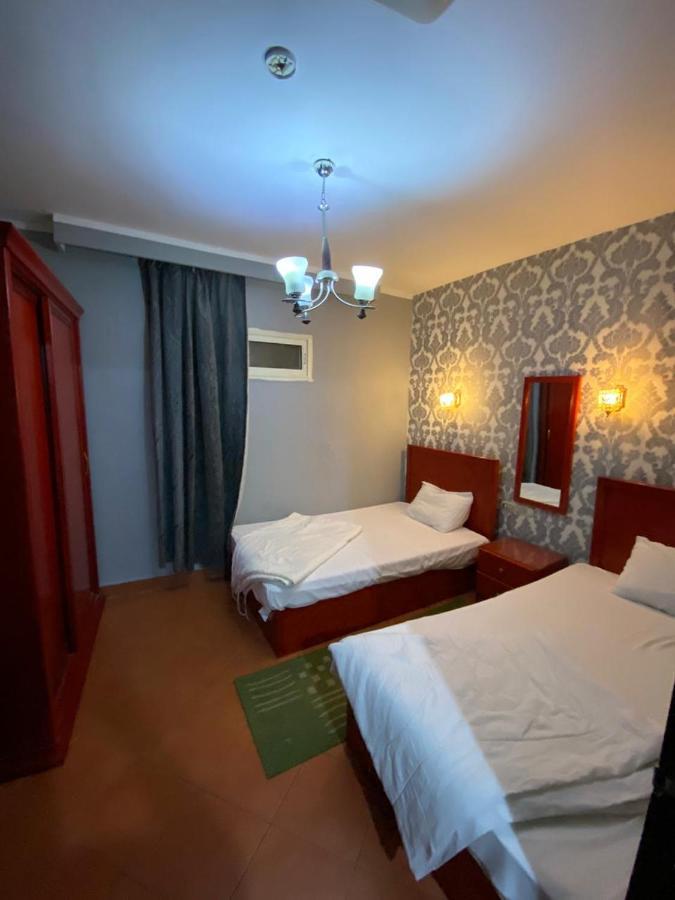 Porto Sokna With Sea View Pyramids Apartments Family Only Ain Sukhna Bagian luar foto
